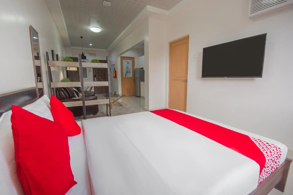 OYO 656 Tancor 3 Residential Suites