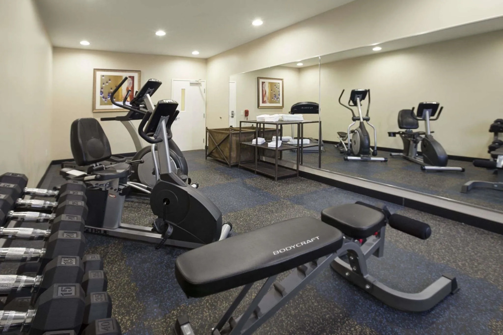Best Western North Bryant Inn