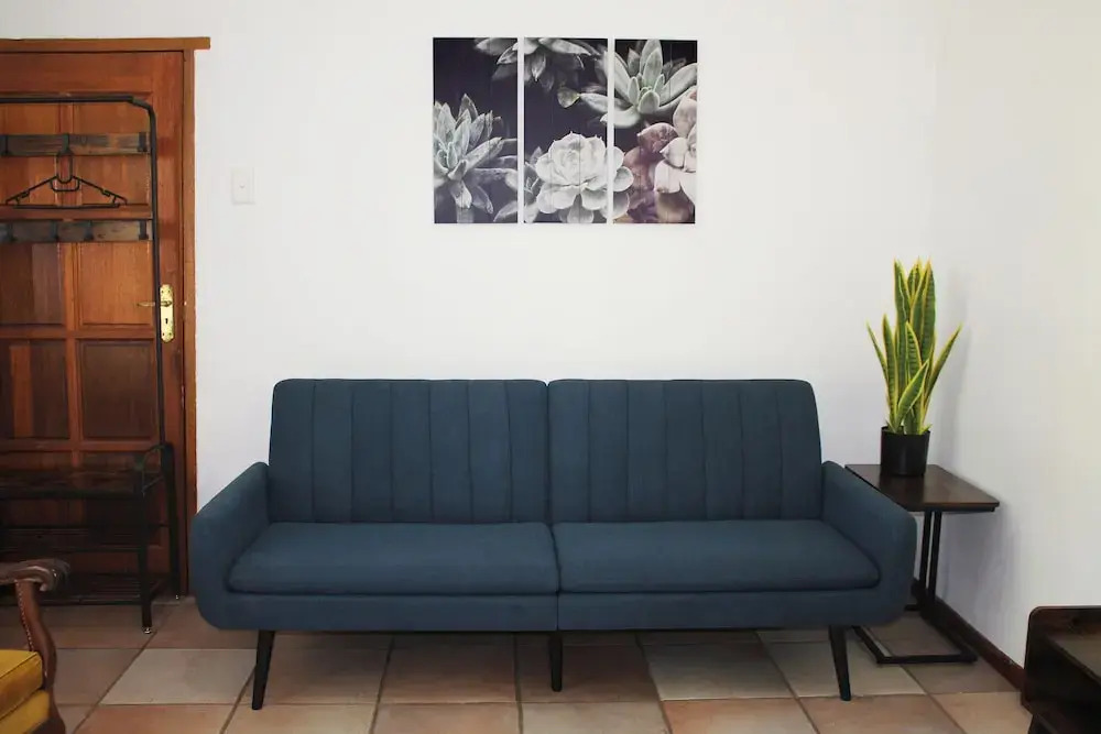 Bezalel Estate Country House