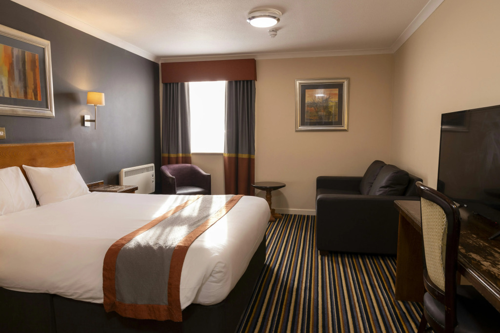 Weathervane Hotel by Greene King Inns