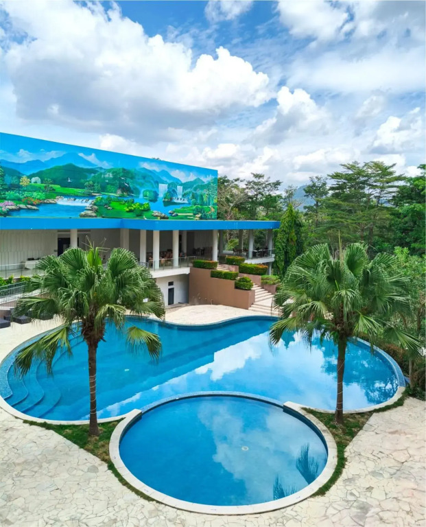 Soll Marina Hotel & Conference Center Bangka