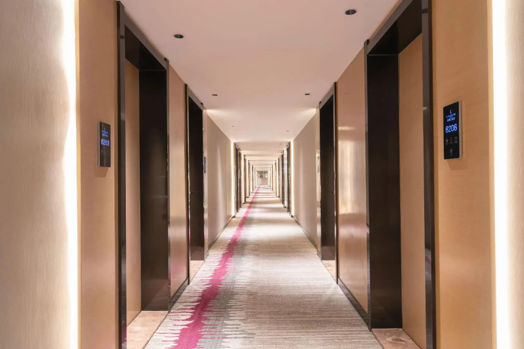 Lavande Hotels·Jinan Gongye Nan Road CBD Center