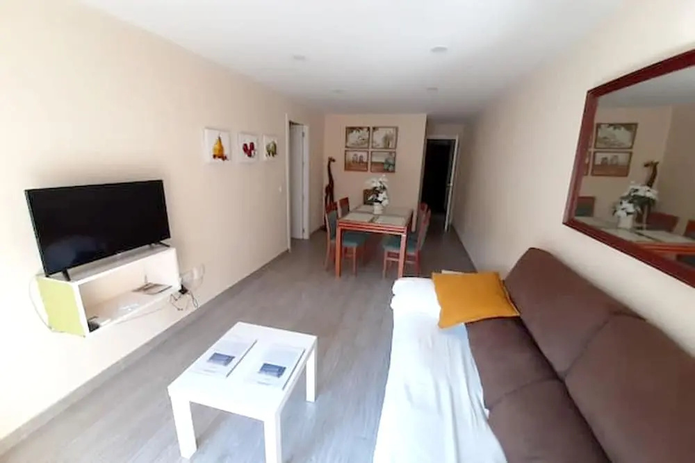 Apartment with 4 Bedrooms in Sevilla, with Wonderful City View, Furnished Balcony And Wifi - 90 Km From the Beach