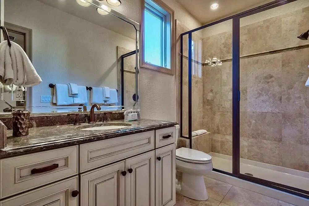 Casa de Palms 5 Bedroom Holiday Home by Five Star Properties