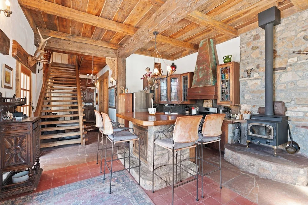 162 Robbers Nest