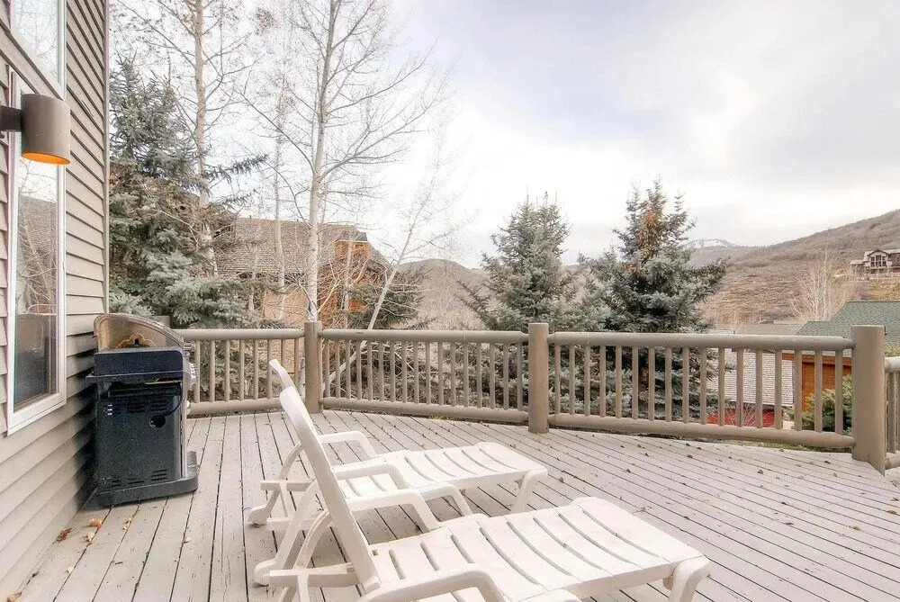 Thistle Home - 6BR Home + Private Hot Tub #3165 - LLH 61721
