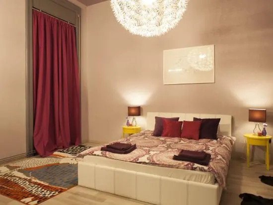 Madame`s Mansion