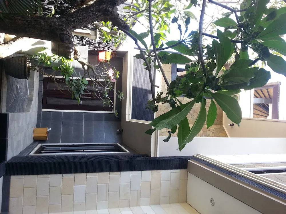 Villa Kubu D' Bukit Jimbaran