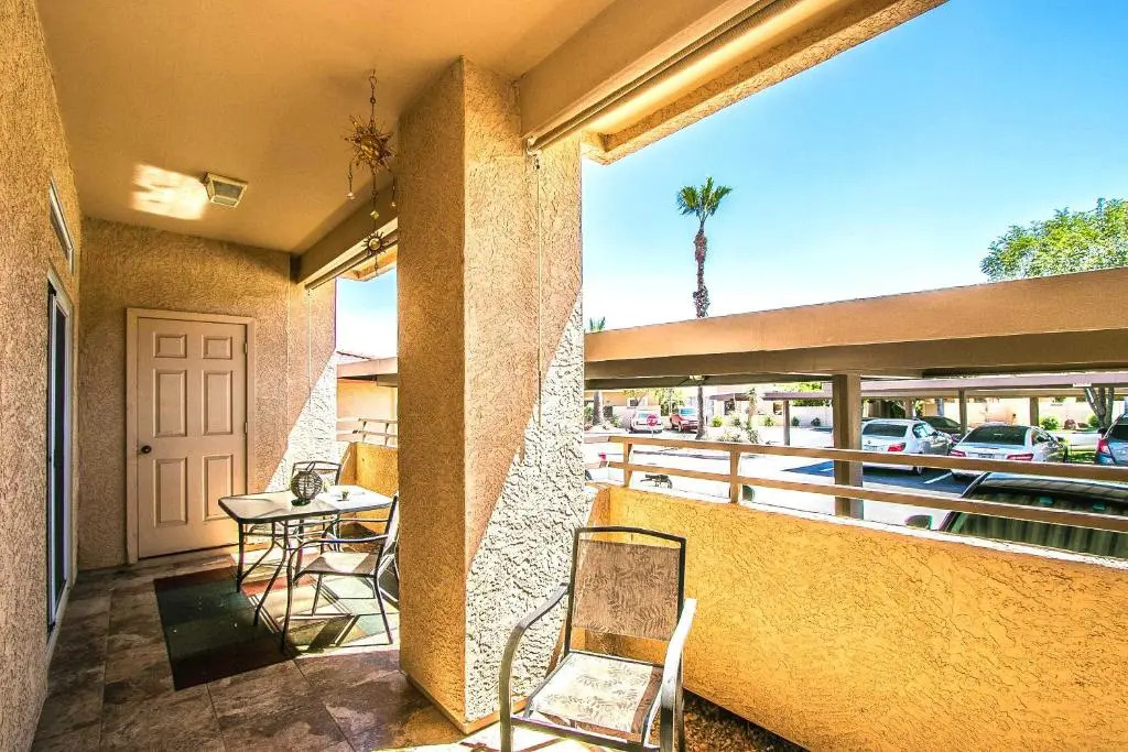 Private Resort Community -- ½ mile Walk to Hiking & Biking at N. Mtn. Preserve!
