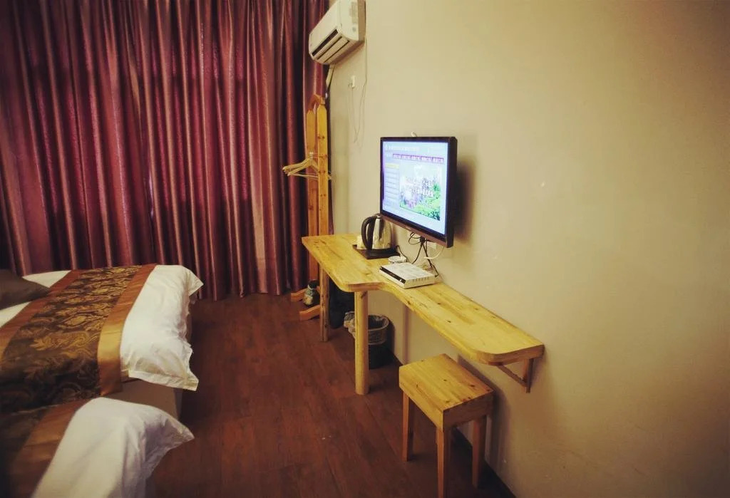 Wulingyuantuniu Youth Hostel