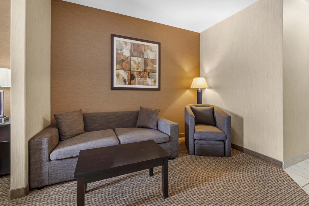 Best Western Estevan Inn & Suites
