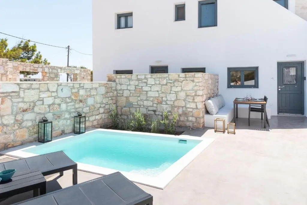 PHOS Brand New House with small Pool in Isterni