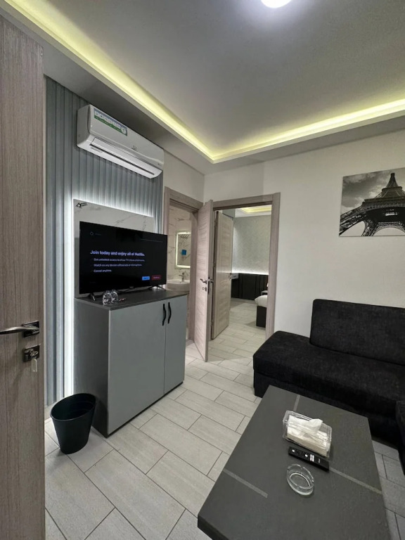 Luxury Room Near Downtown