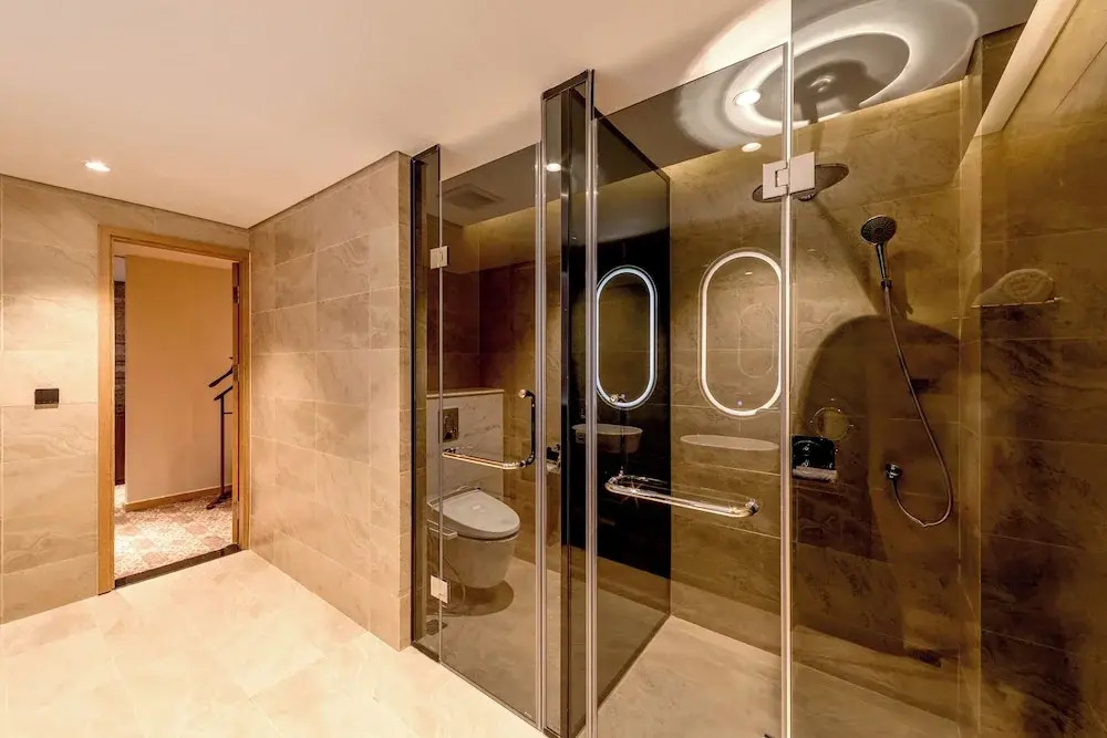 REY Hotel Hanoi