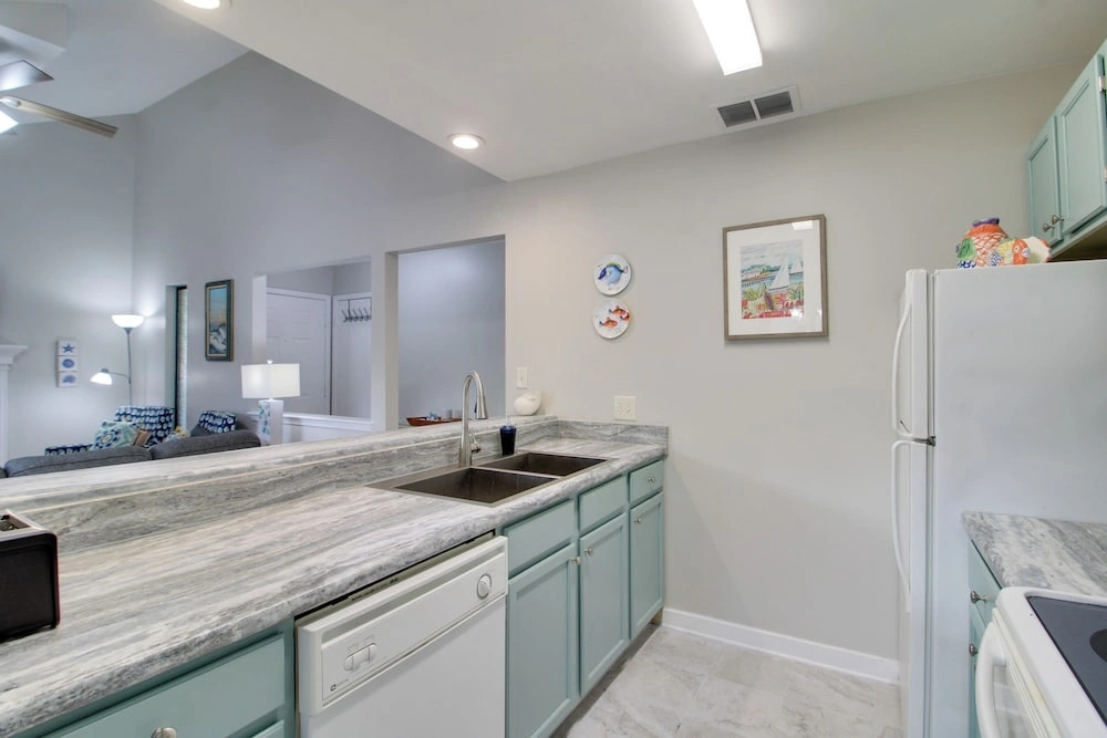 Sun, Surf & Sand in Fort Walton Beach! Cozy Condo