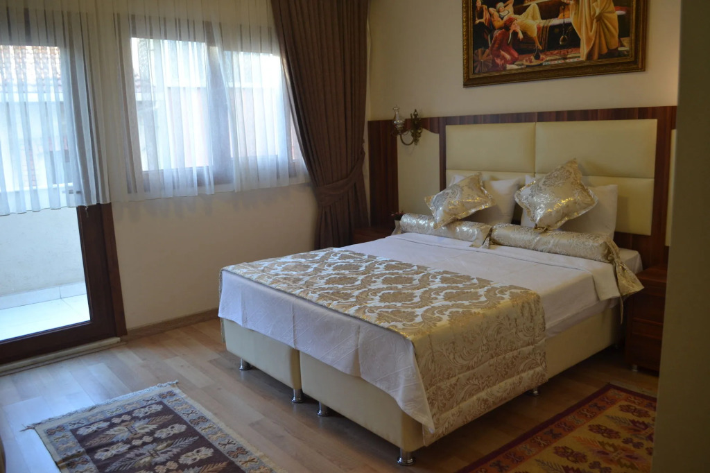 Taksim Peradise Hotel