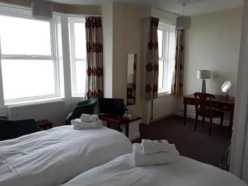 Phoenix Court Hotel