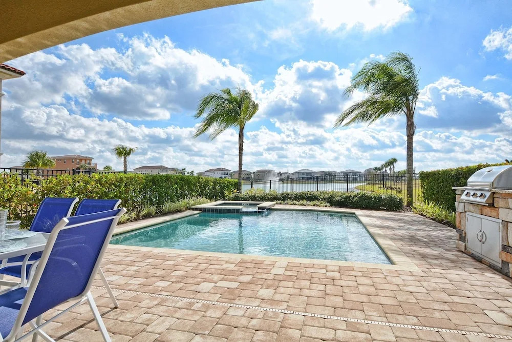 7824 Loxahatchee Court