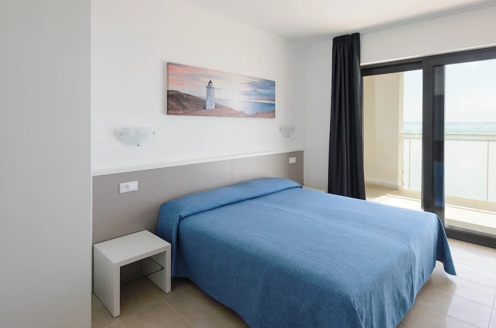 Well-equipped Flat Just 50m From the Beach