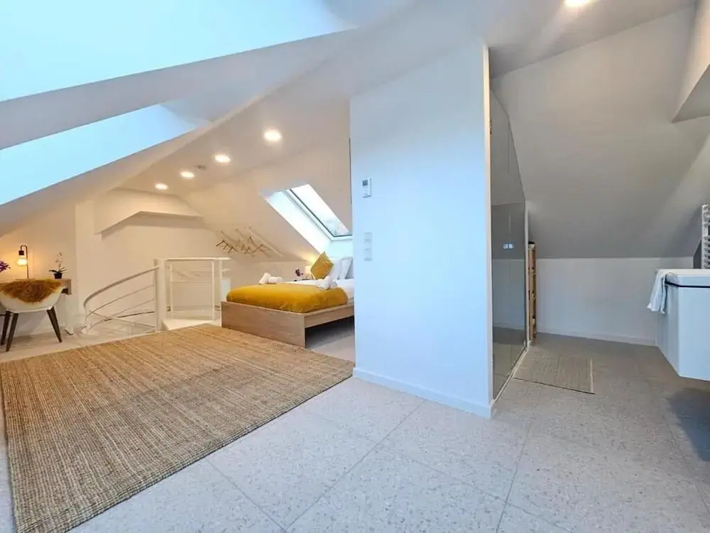 New 2BR Flat in Limpertsberg City center