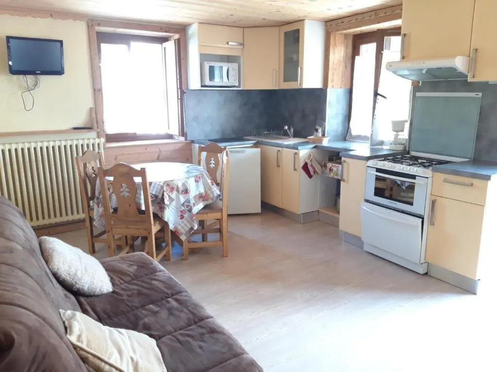 Appartement Albiez-Montrond, 2 pièces, 3 personnes - FR-1-618-6
