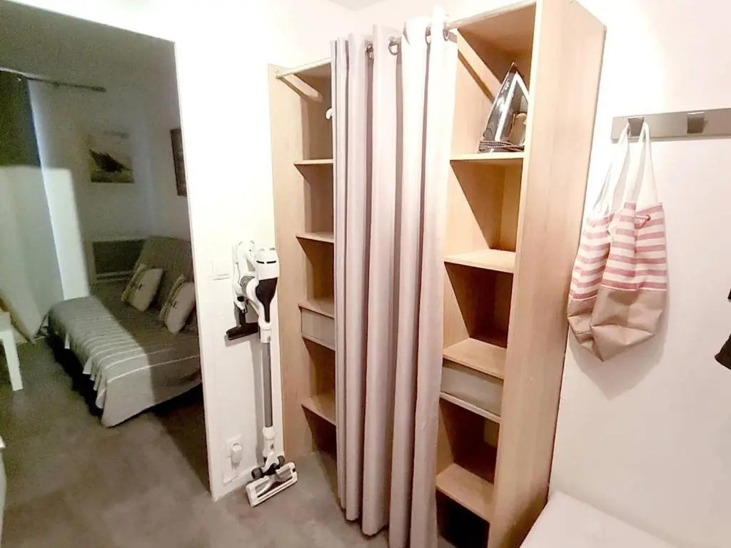 Appartement Six-Fours-les-Plages, 2 pièces, 4 personnes - FR-1-316-274