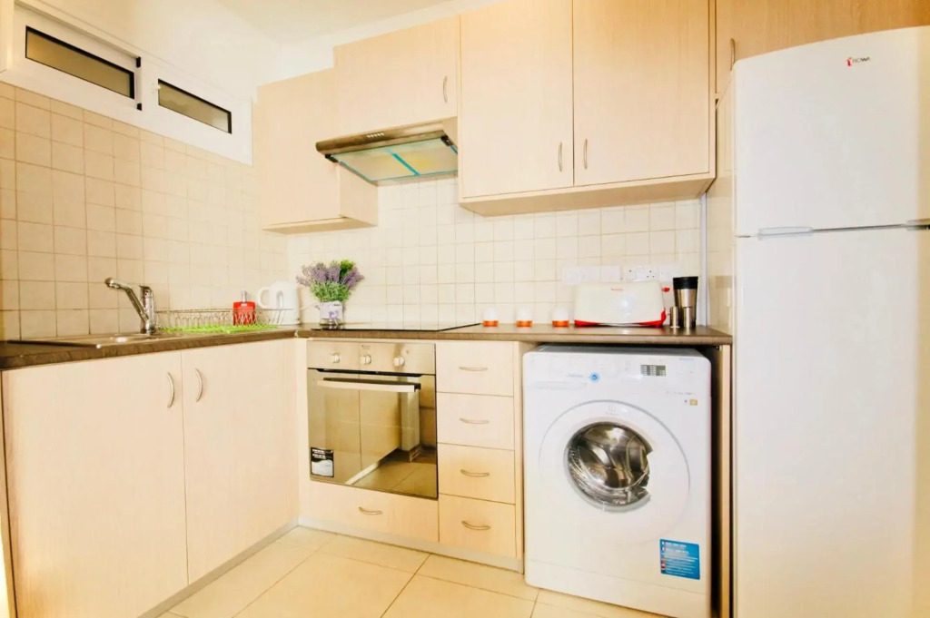 Big 2 Bedroom, XXL Pool, in Hearth of Ayia Napa