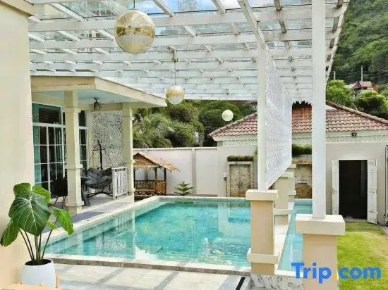 Kamala Beach Phuket - 4BR Private Luxury Pool Villa with Maid