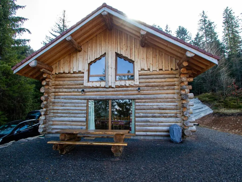 Chalet Authentique en Forêt, 6 Pers, Proche Gérardmer, Sentiers & Stations de Ski - FR-1-589-378