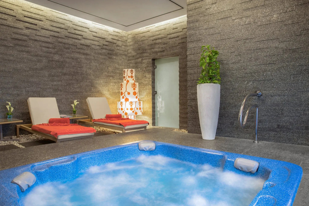 Amwaj Rotana, Jumeirah Beach - Dubai