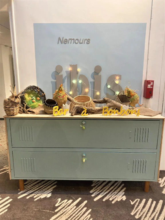 ibis Nemours