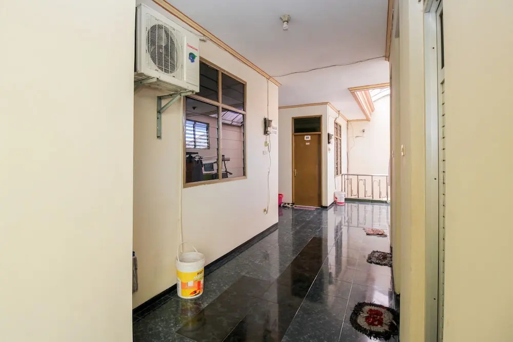 Airy Eco Syariah Wonokromo Bratang Gede 105 Surabaya
