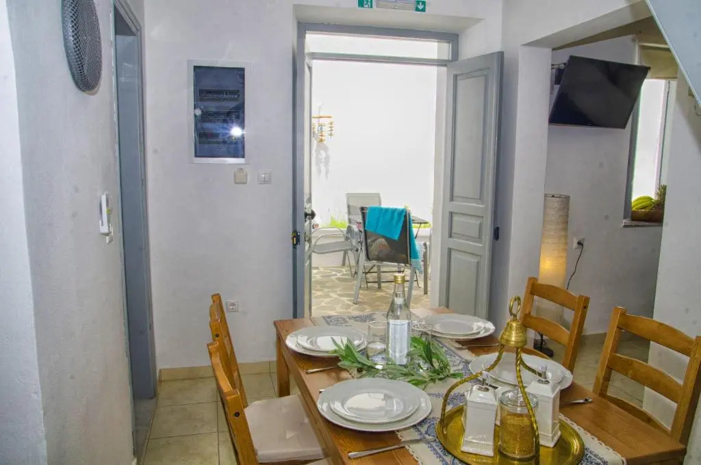 Lindos Tholos Villa