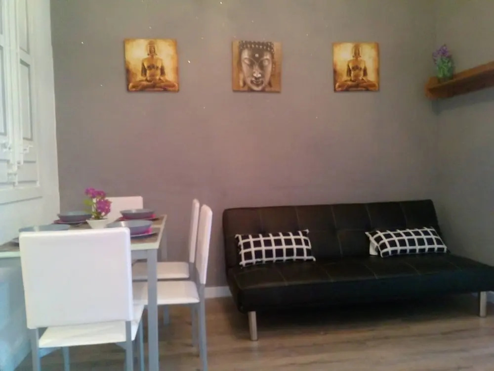 Camp Nou Vacances Apartment