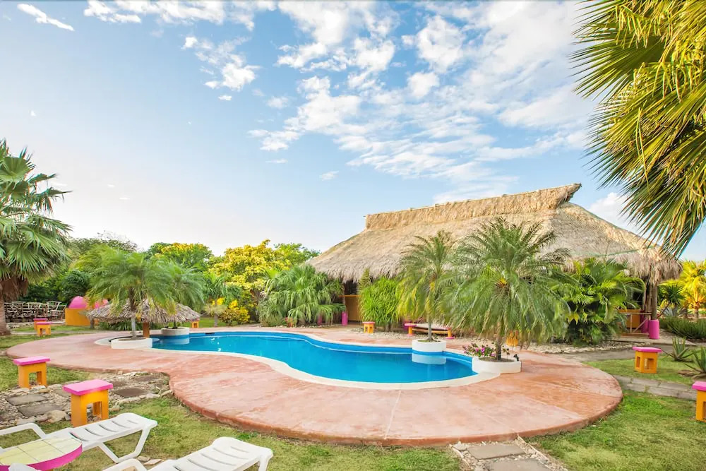 Buena Onda Beach Resort