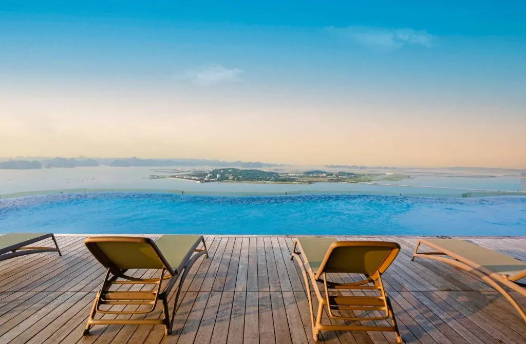 Luxury Apartment A La Carte Ha Long with Ocean view