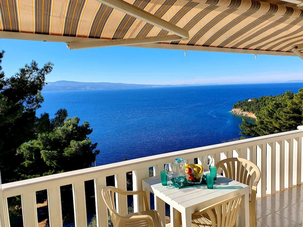 APARTMENTS BLUE ADRIATIC