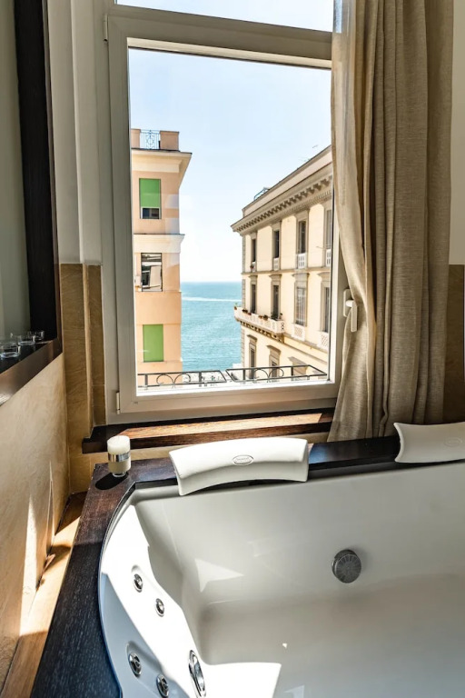 AD MAIORA Boutique Suite