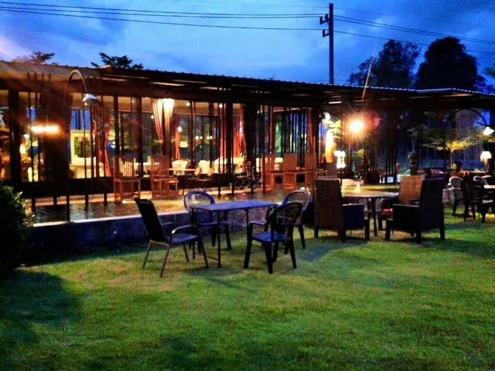 De Coco House