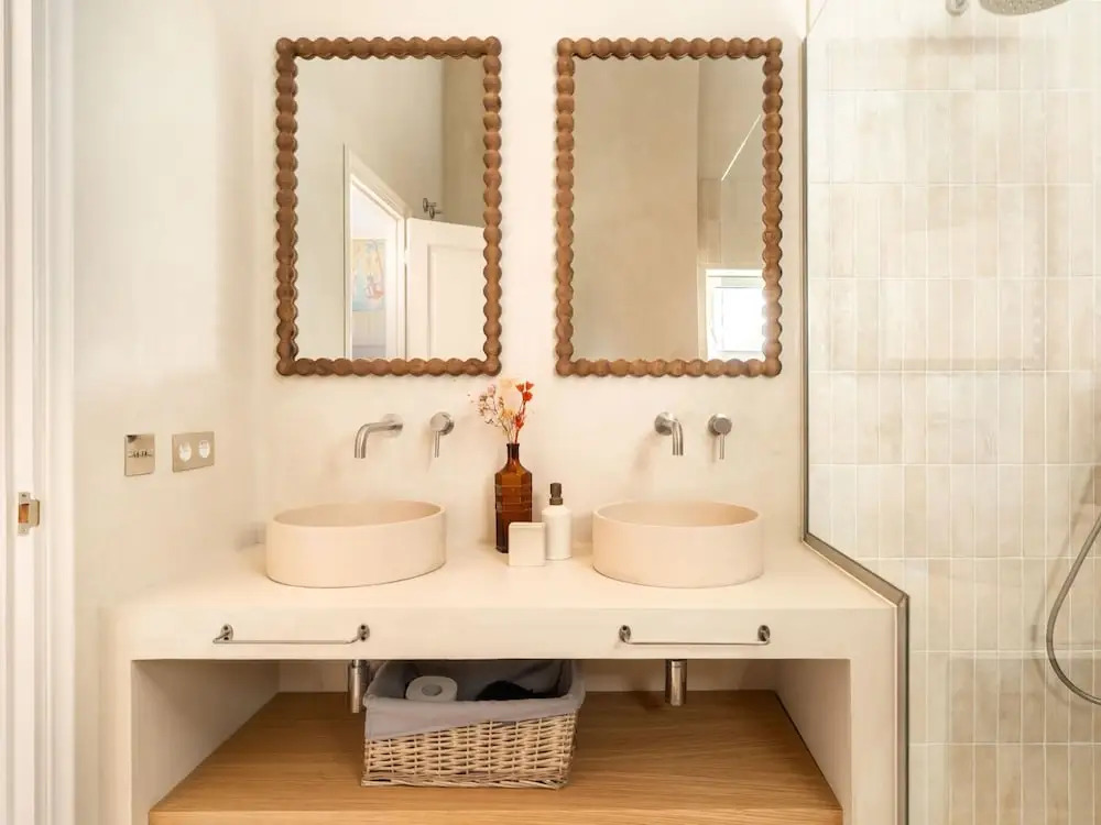 Apartamento de Tres Habitaciones con Terraza 11B