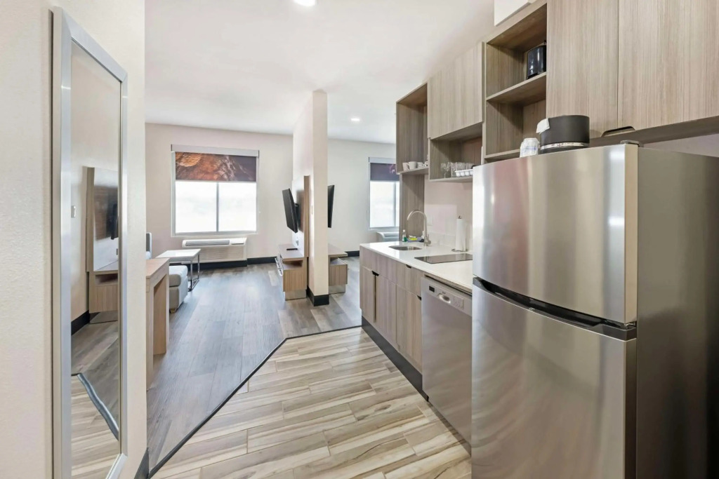 Best Western Plus Executive Residency Carlsbad Hotel