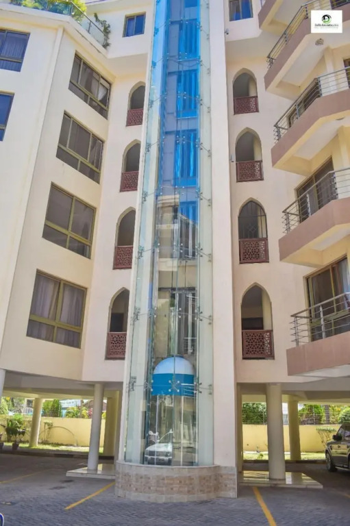 Lux Suites Dofils Assia Apartments