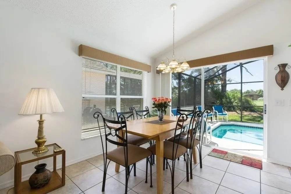 South Facing Pool For All Day Sun! 3 Bedroom Home by RedAwning