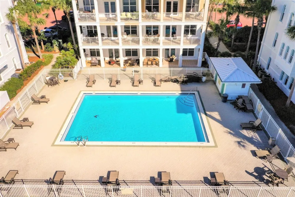 Villas at Sunset Beach by Forehand Rentals