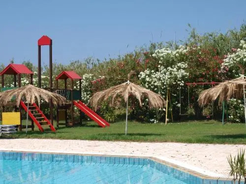 Aparthotel 4 Stars Tavronitis