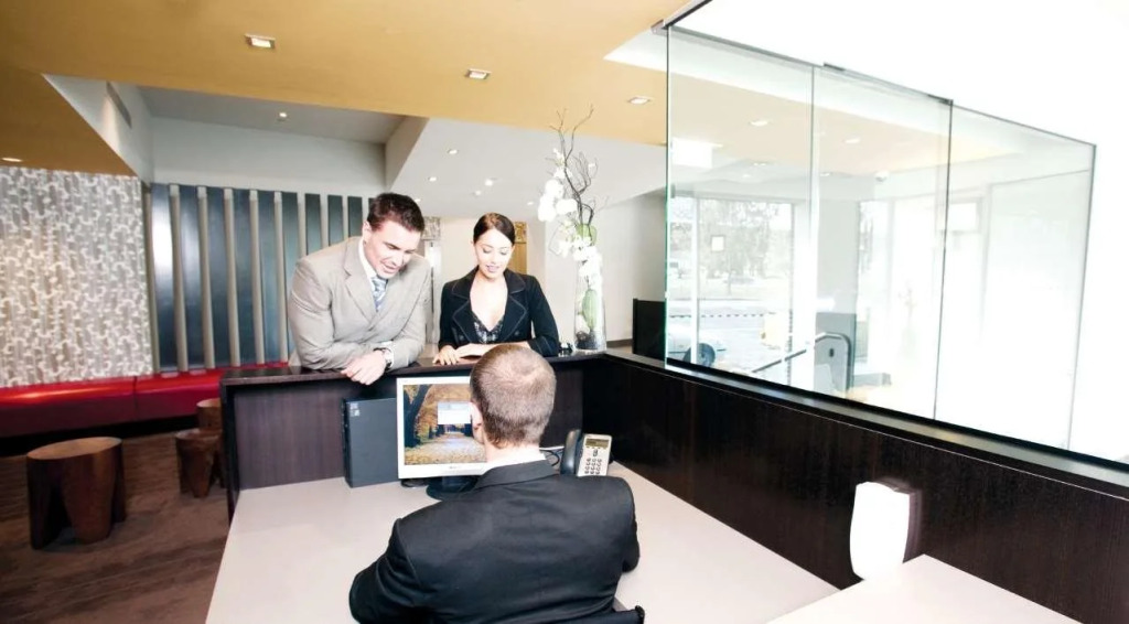 Melbourne Short Stay Apartments on Whiteman