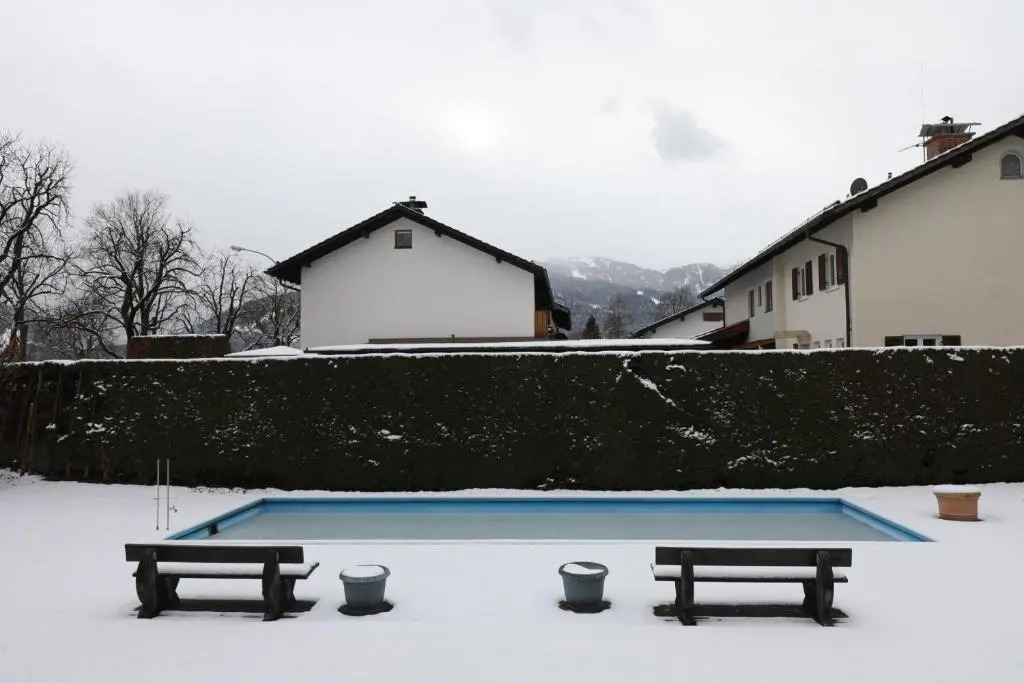 The Alpine Ridge Apartment