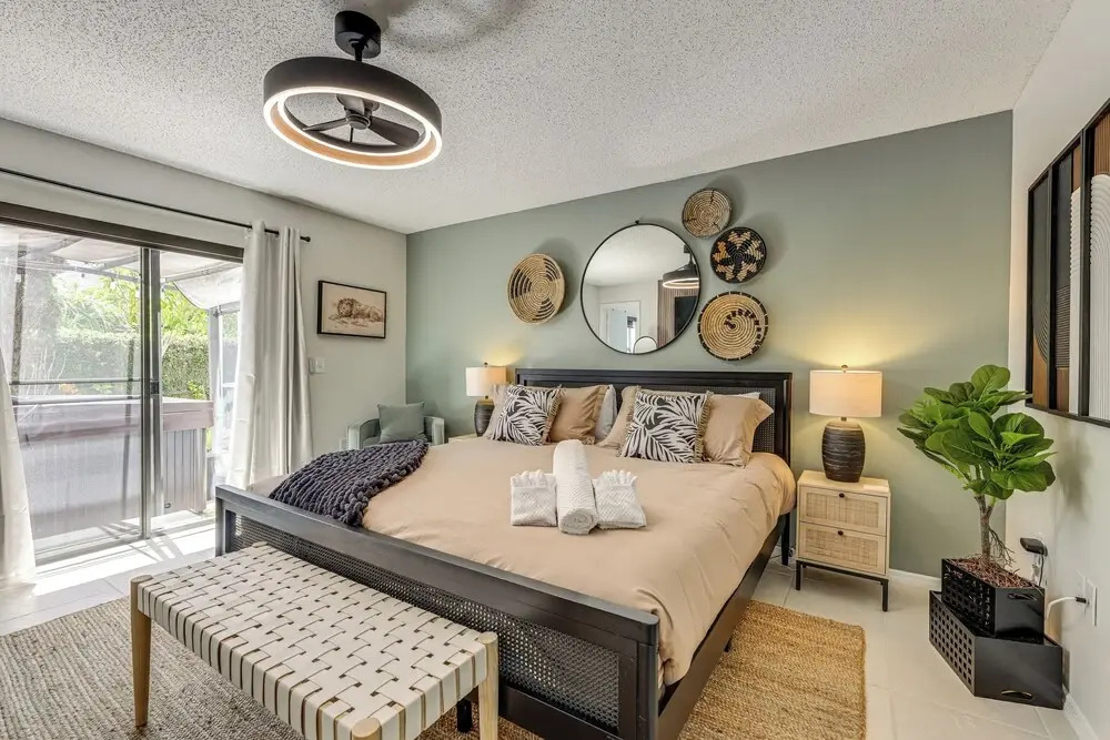 Disney Getaway w/ Private Hot Tub 14 Mi to Parks