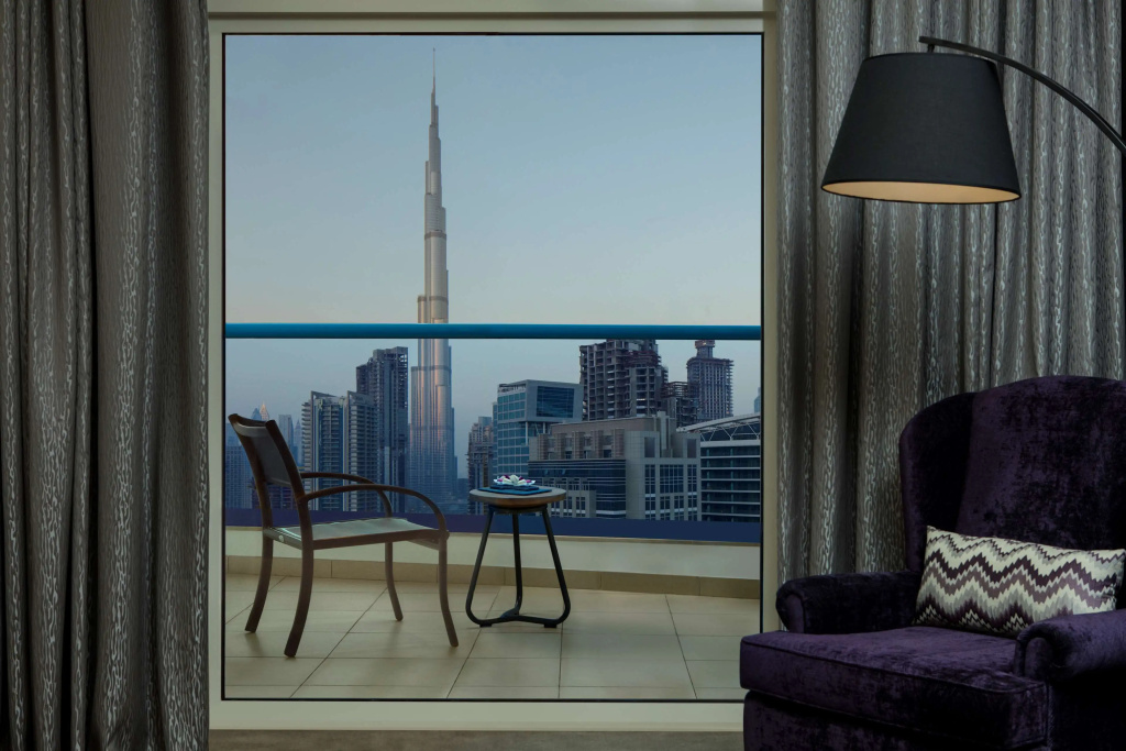 Radisson Blu Hotel, Dubai Waterfront