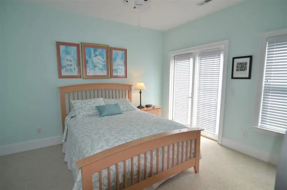 Blue Lagoon 4 Bedroom Home